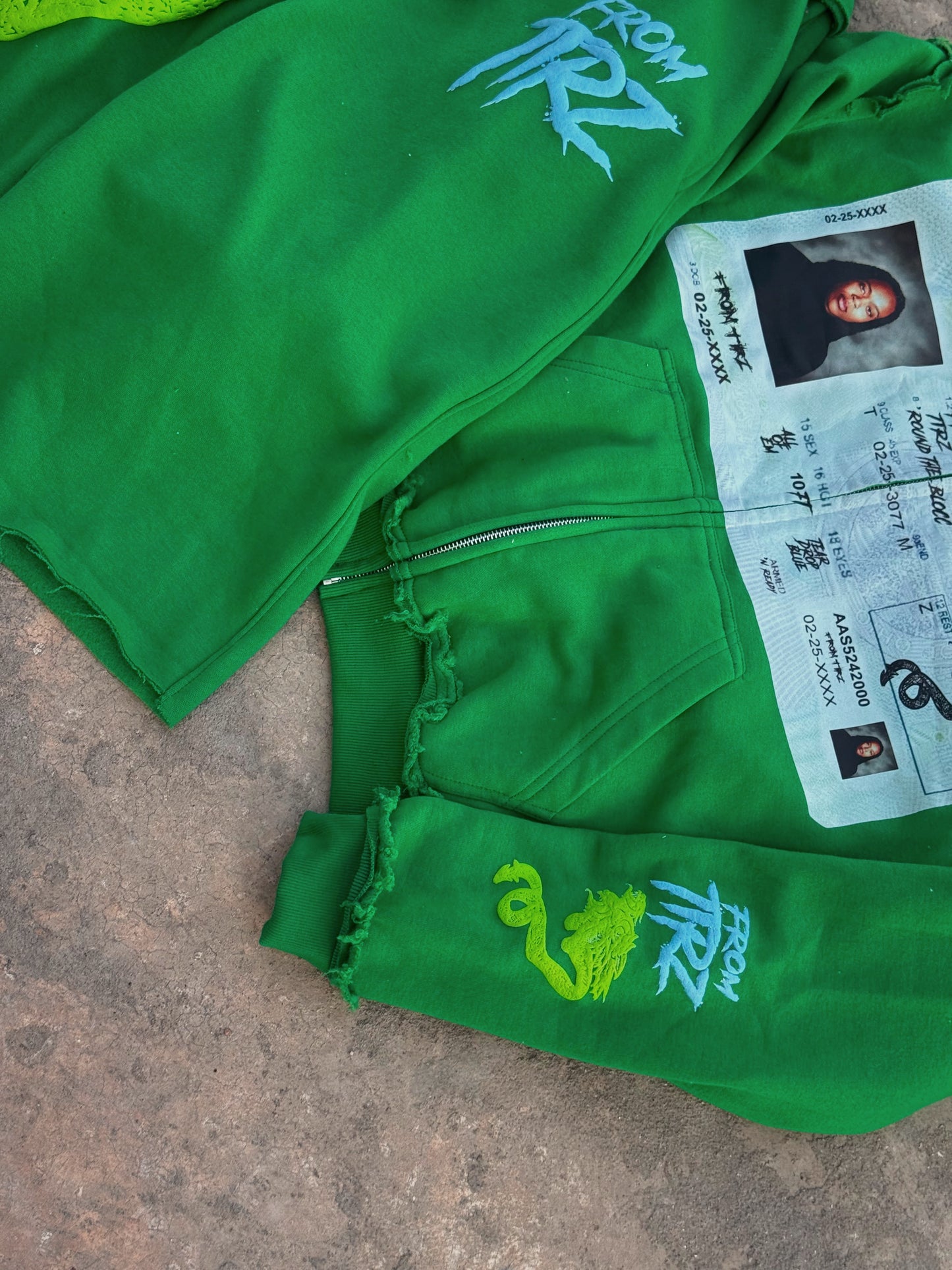 LEGACY ISSUE EMERALD- Hoodie