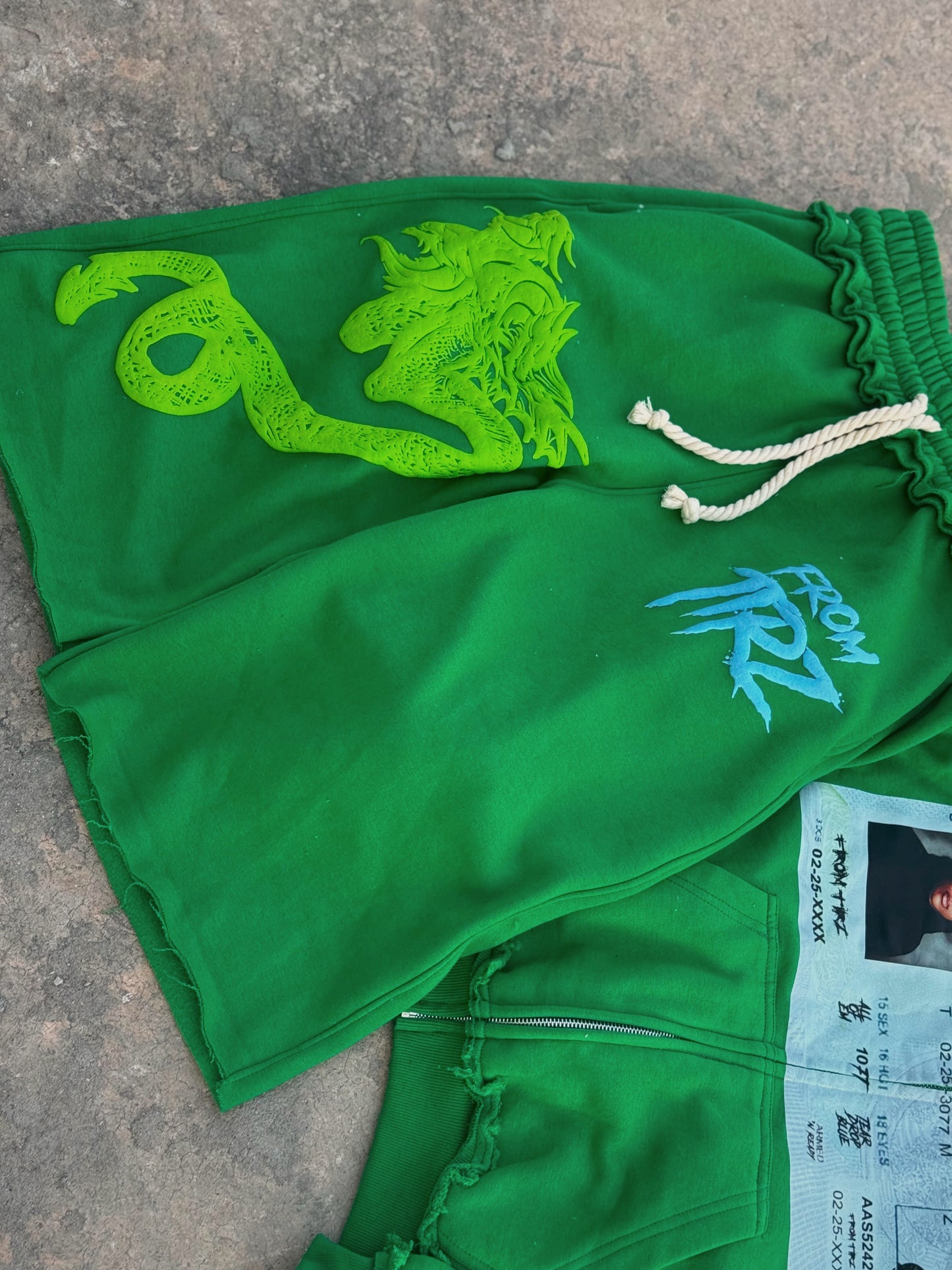 LEGACY ISSUE EMERALD- Jorts