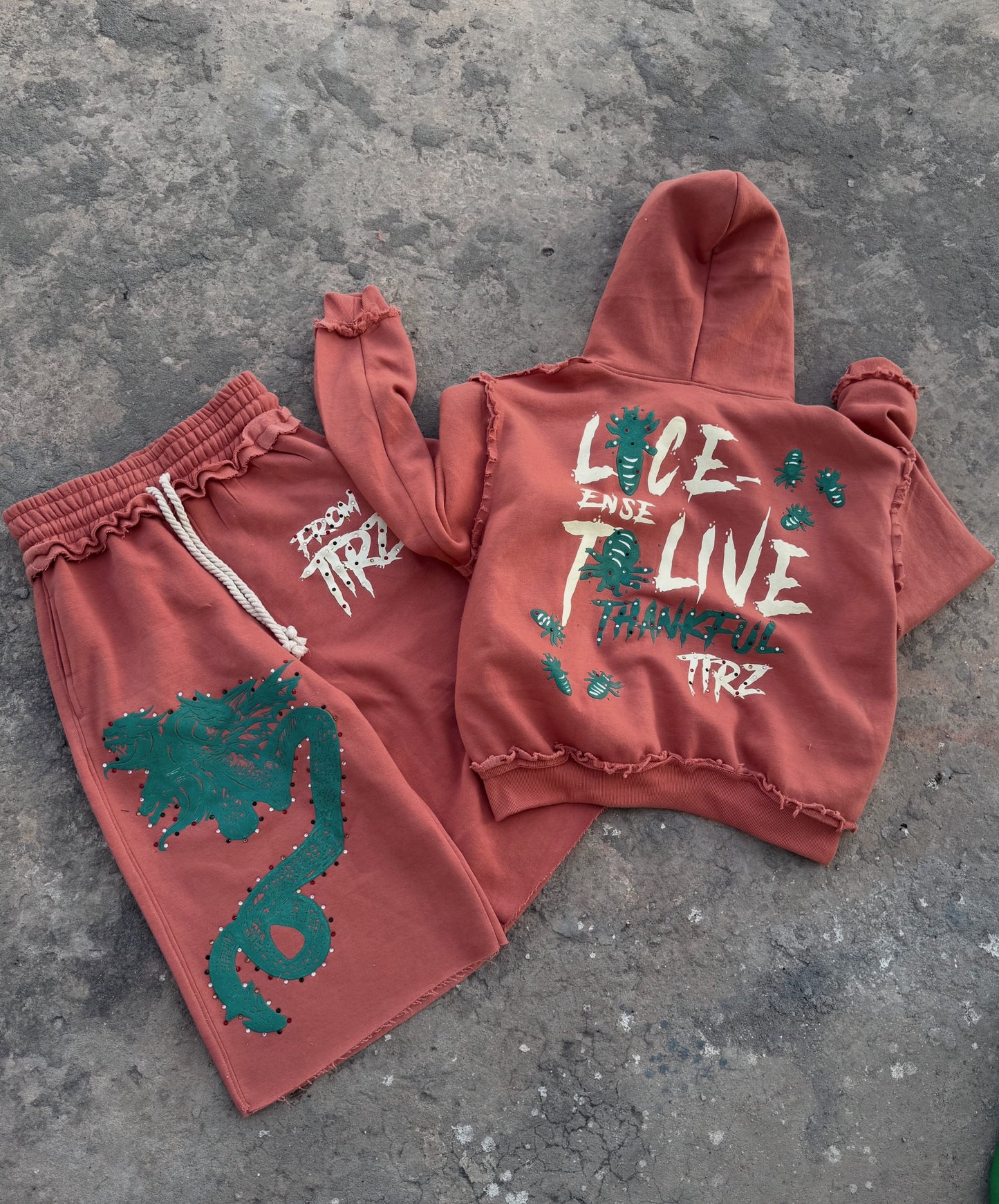 LEGACY ISSUE ROSE - Hoodie
